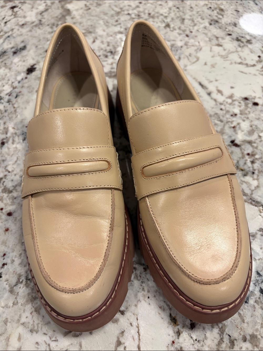 Women’s Beige cream Leather Penny Loafers - Casual Slip-On Dress Shoes size 8